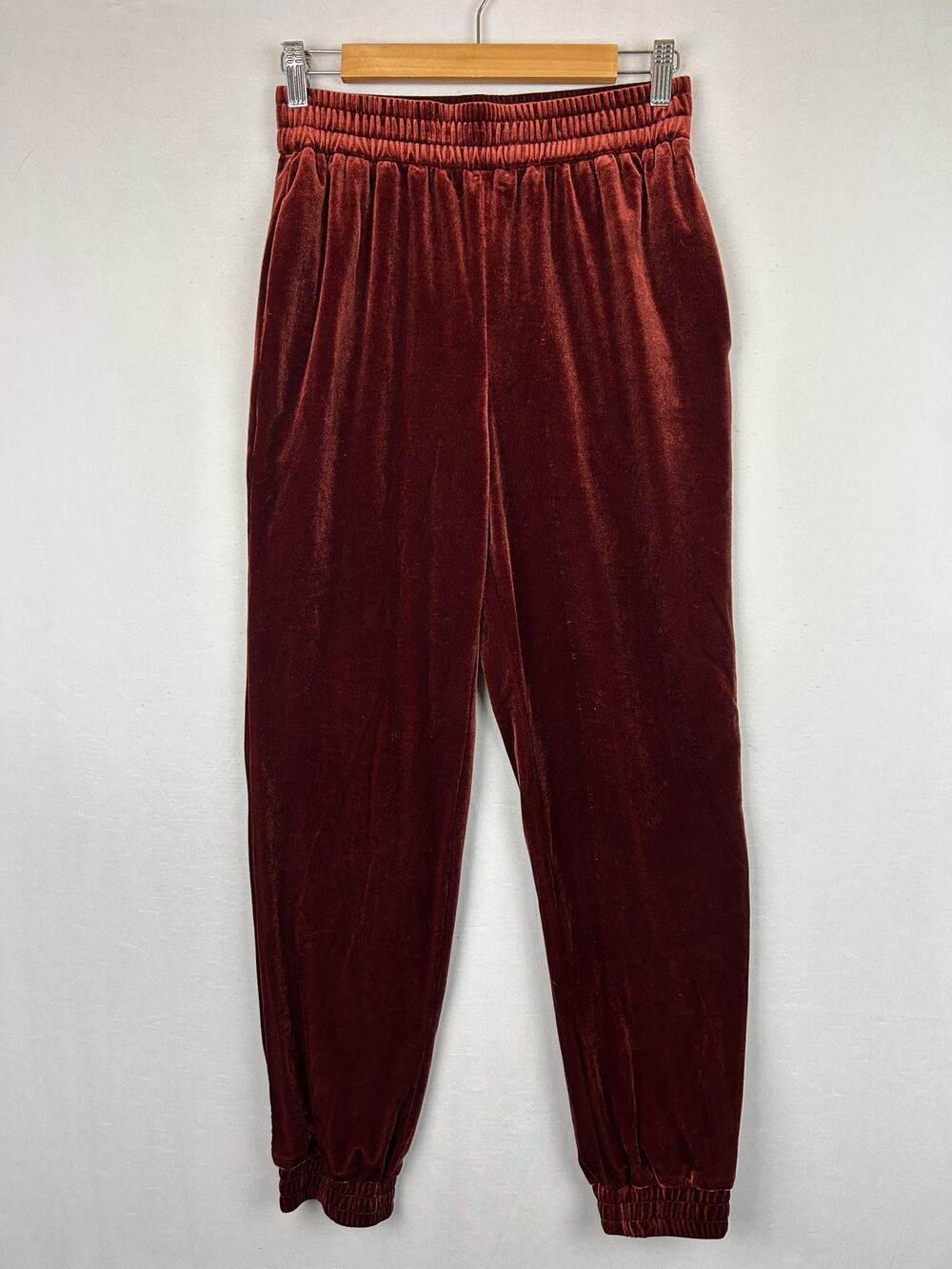 Baltic Born Archie Velvet Jogger Pants Burnt Orange Red Elastic Waist Women's S